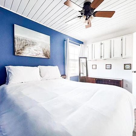 Cozy Beach Condo Sleeps 6 Pool Carolina Beach Luaran gambar