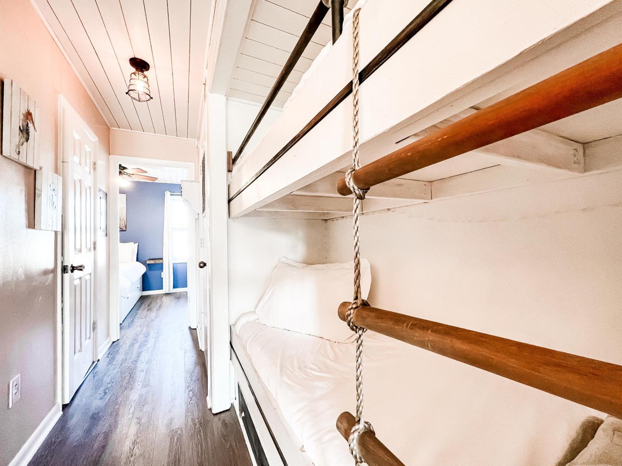 Cozy Beach Condo Sleeps 6 Pool Carolina Beach Luaran gambar
